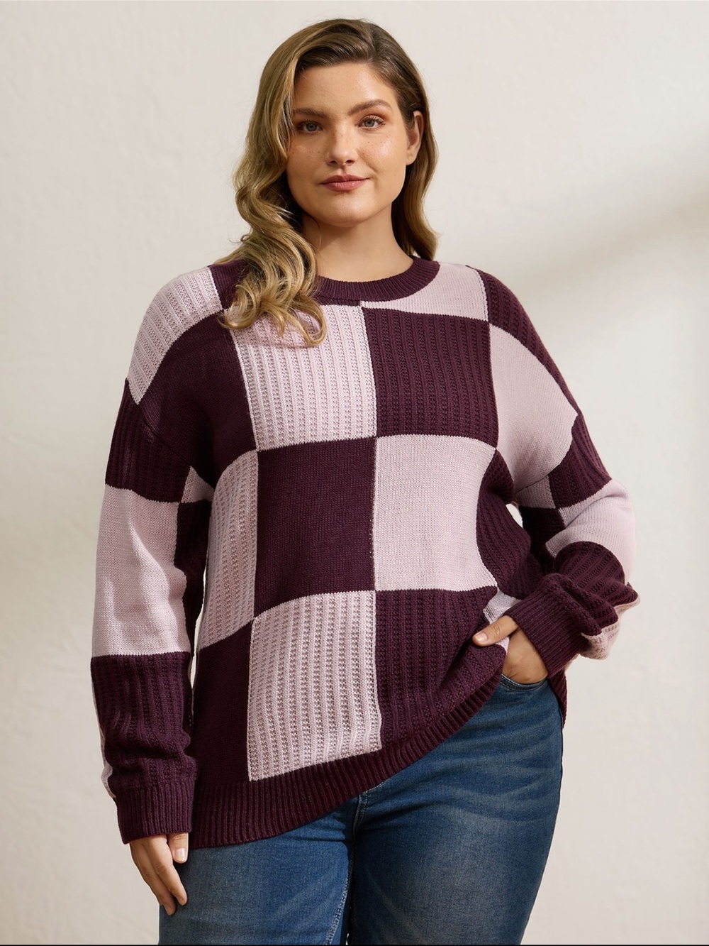 BloomChic Women's Checkerboard Crewneck Sweater - Pink & Burgundy